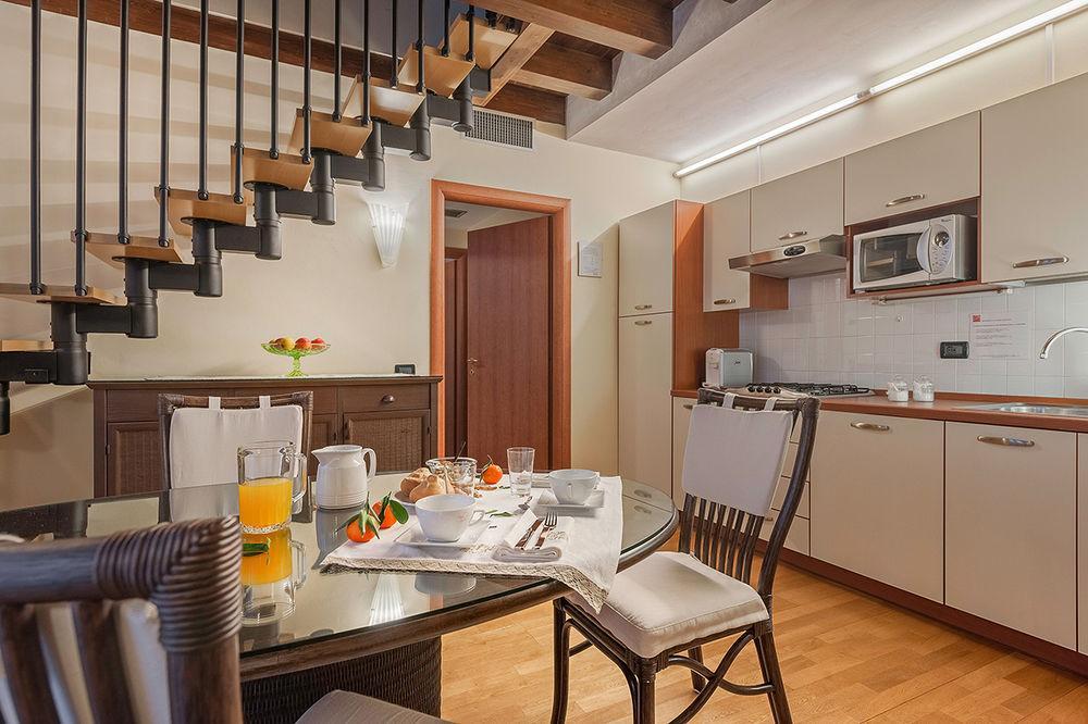 Palazzo Brando - Living Apartments Τρεβίζο Εξωτερικό φωτογραφία